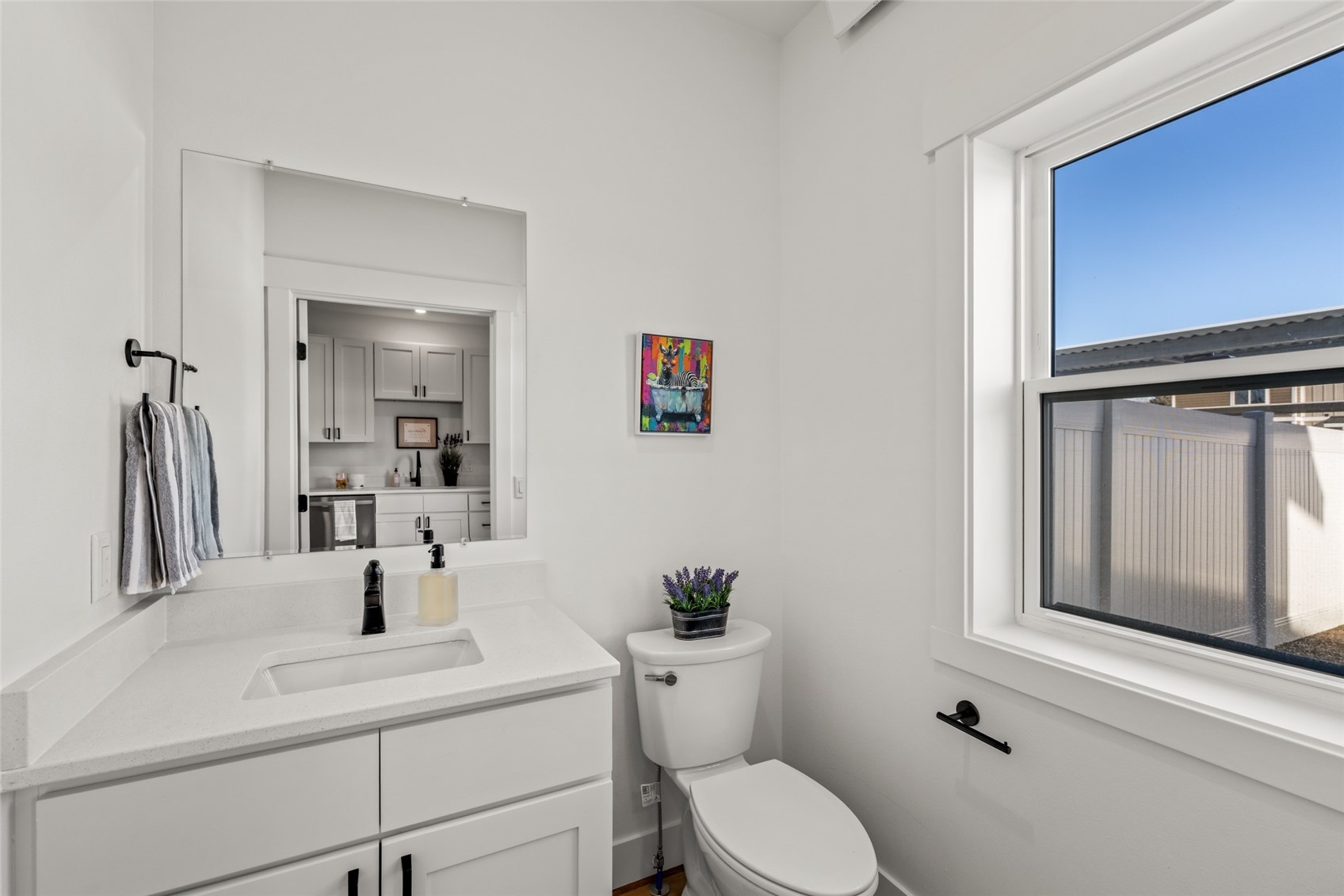 763 Russell STREET -