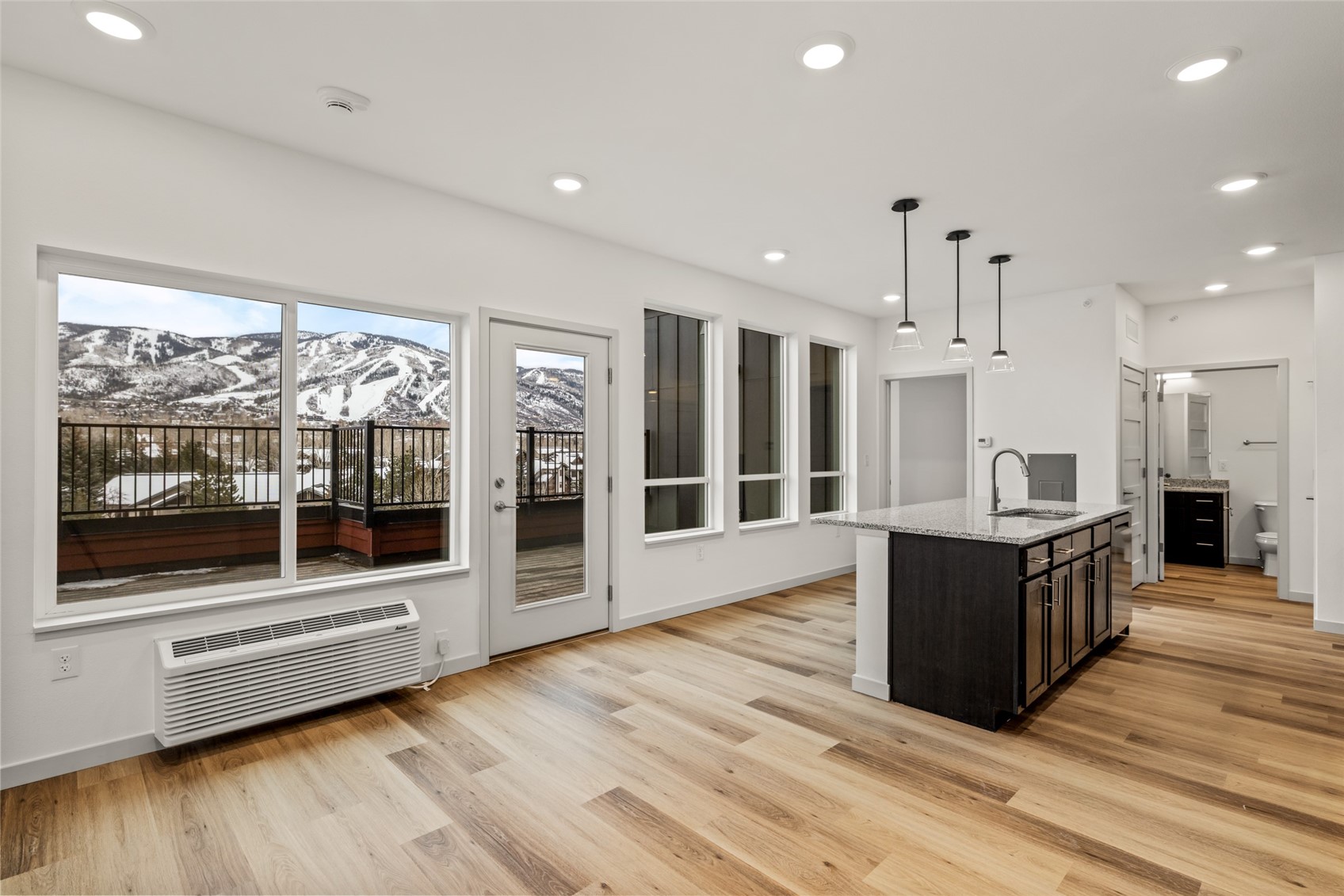 1648 Mid Valley Drive 2510