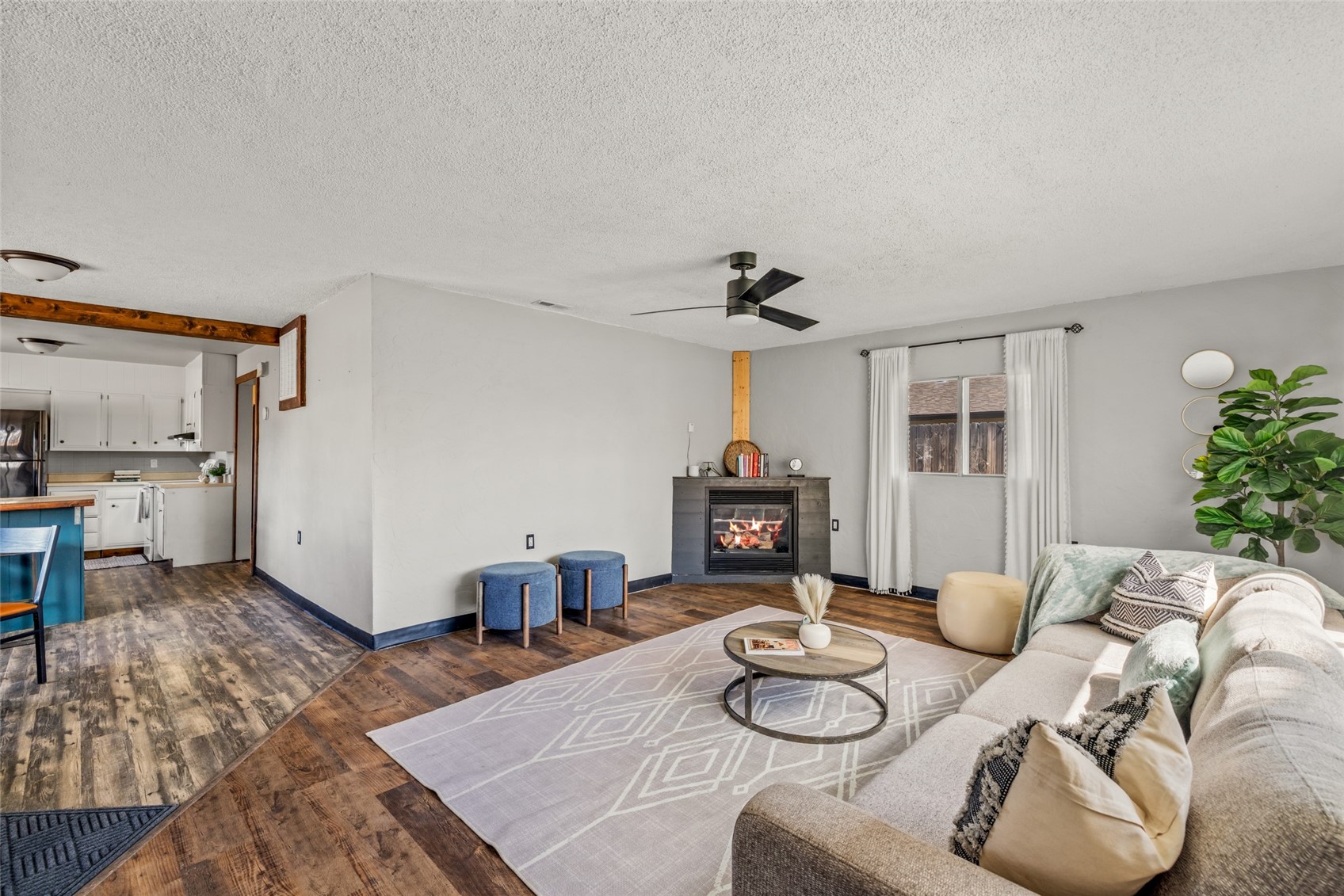 730 W Jefferson AVENUE