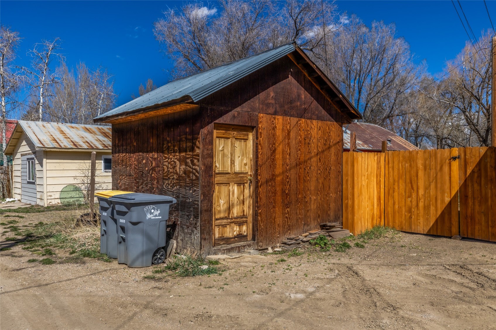 730 W Jefferson AVENUE