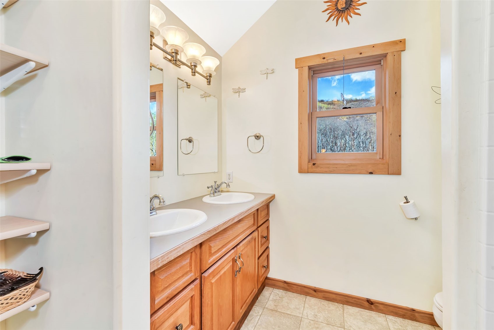 24425 Rawhide TRAIL