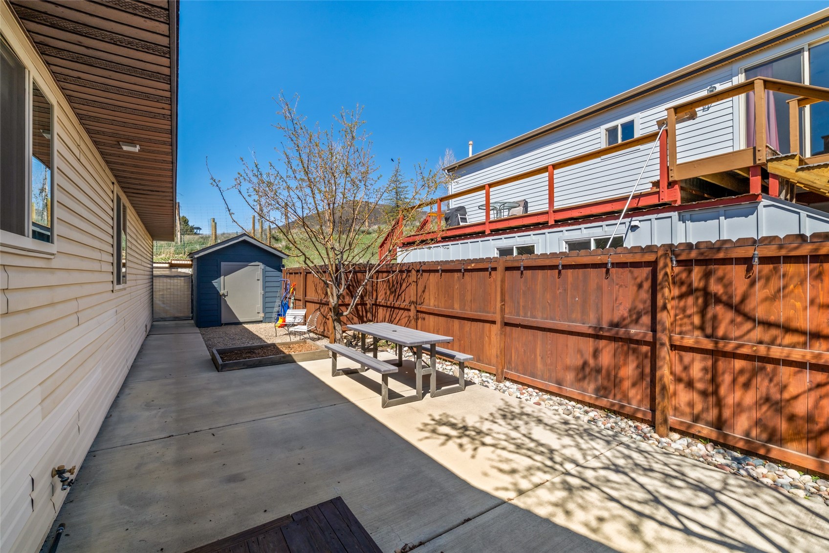 1496 Conestoga CIRCLE