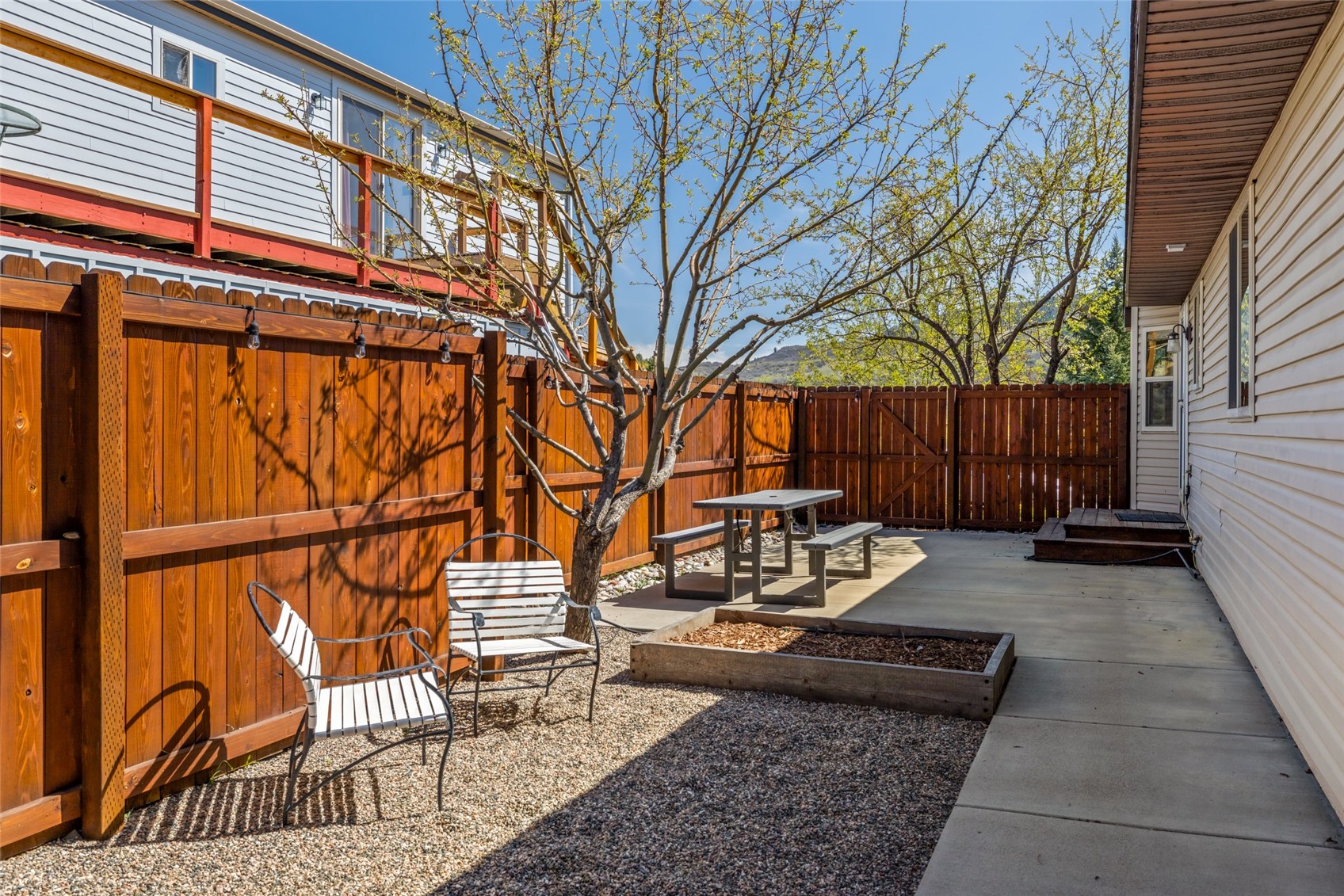 1496 Conestoga CIRCLE