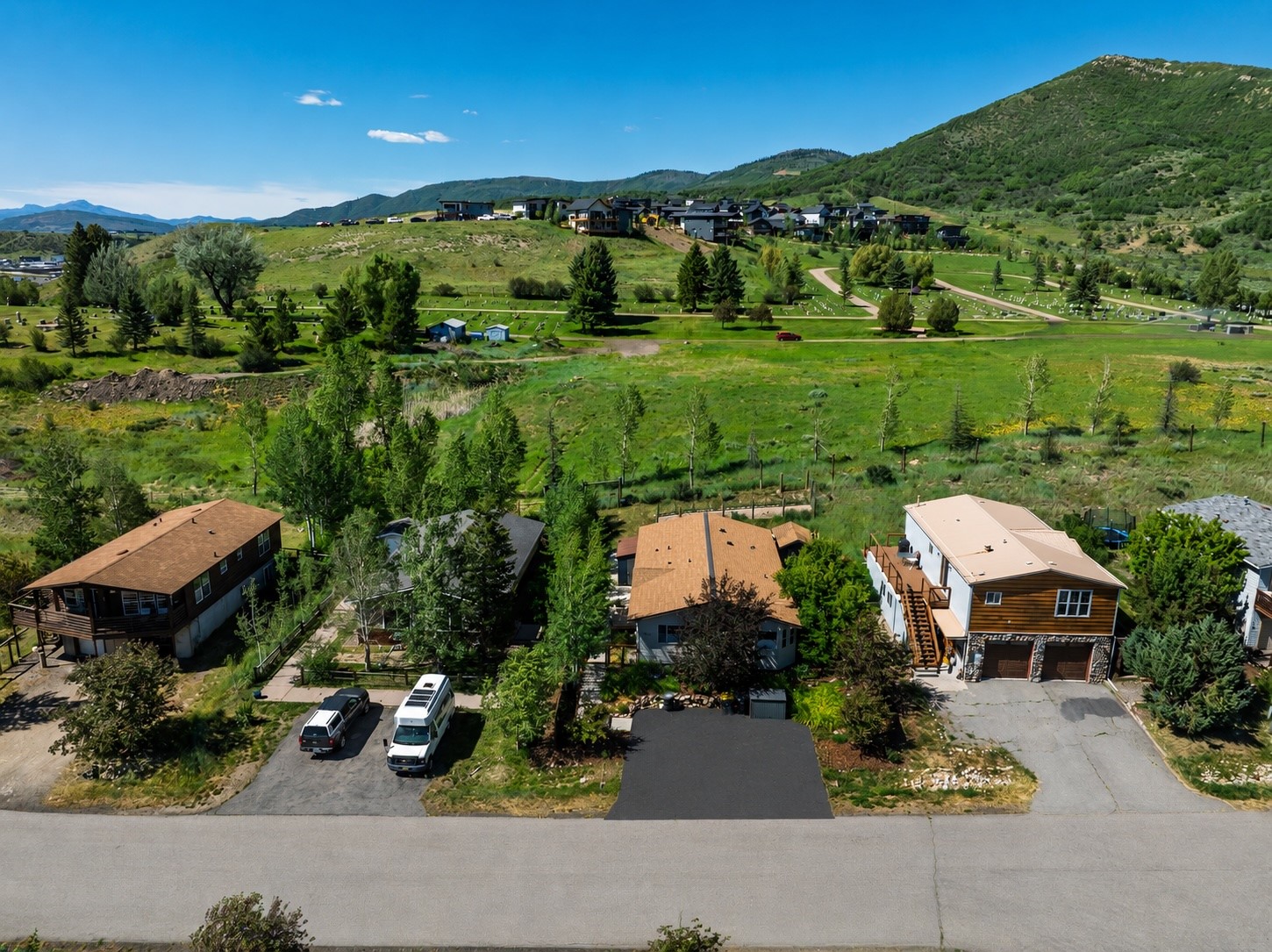 1496 Conestoga CIRCLE