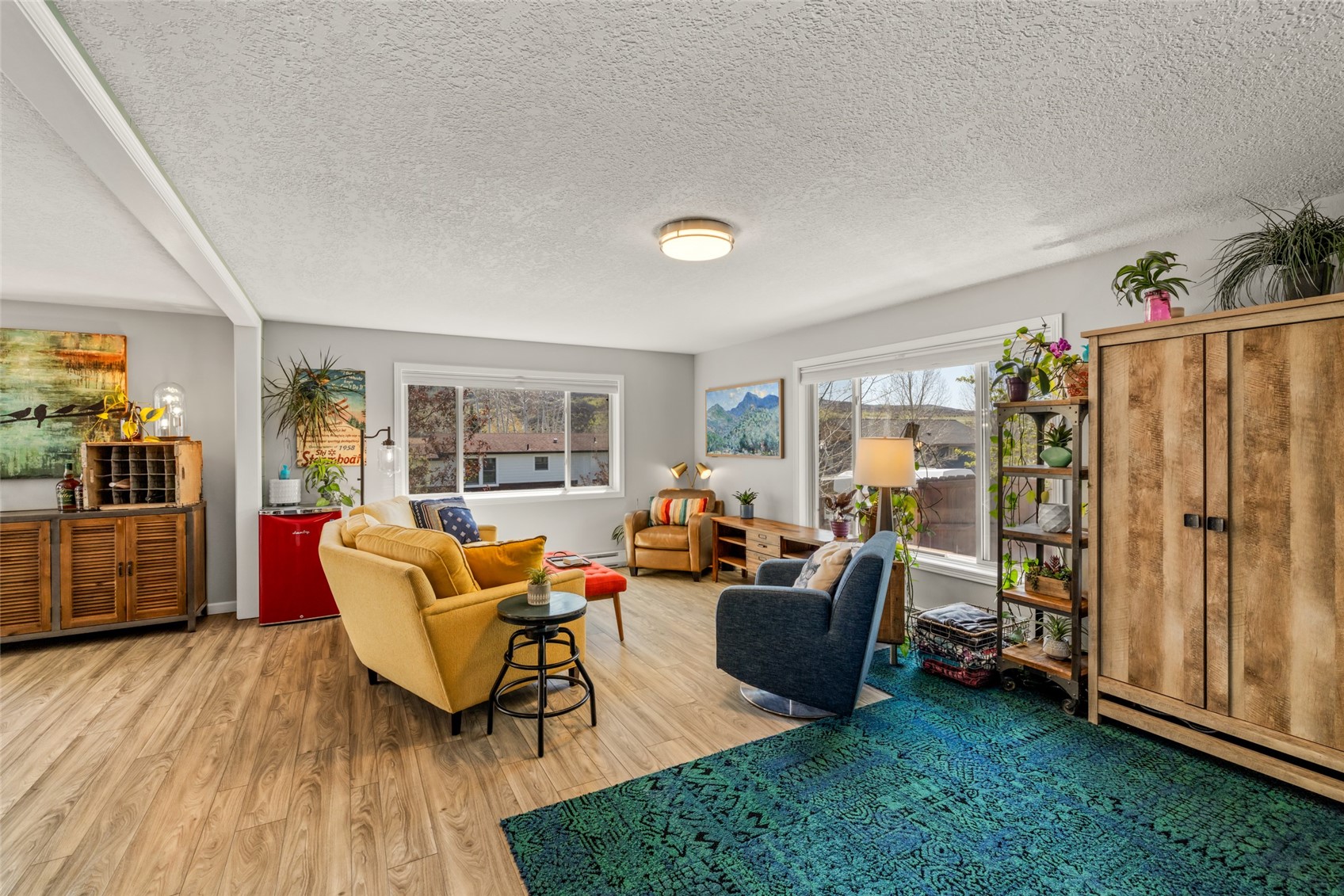 1496 Conestoga CIRCLE