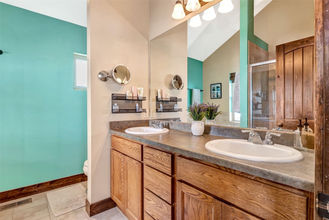 23600 Sagebrush CIRCLE