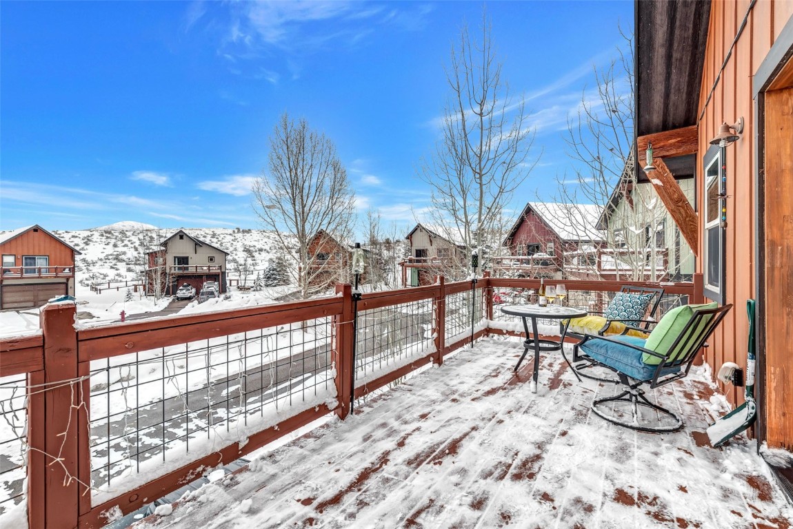 23600 Sagebrush CIRCLE