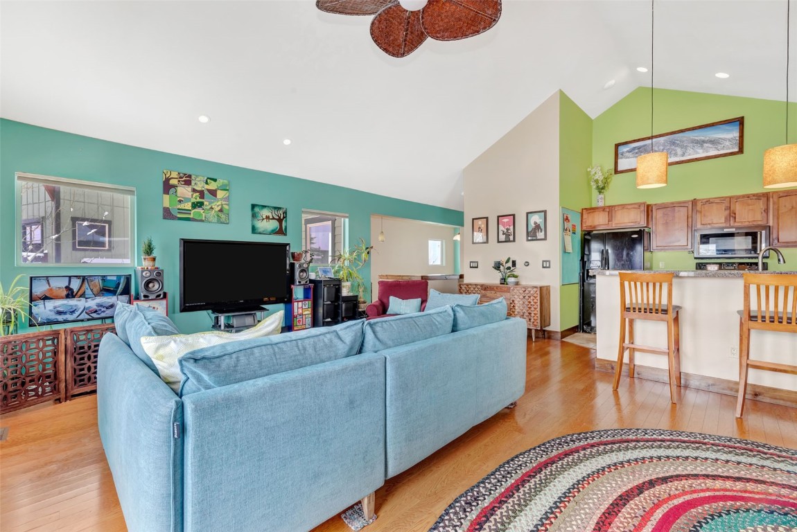 23600 Sagebrush CIRCLE