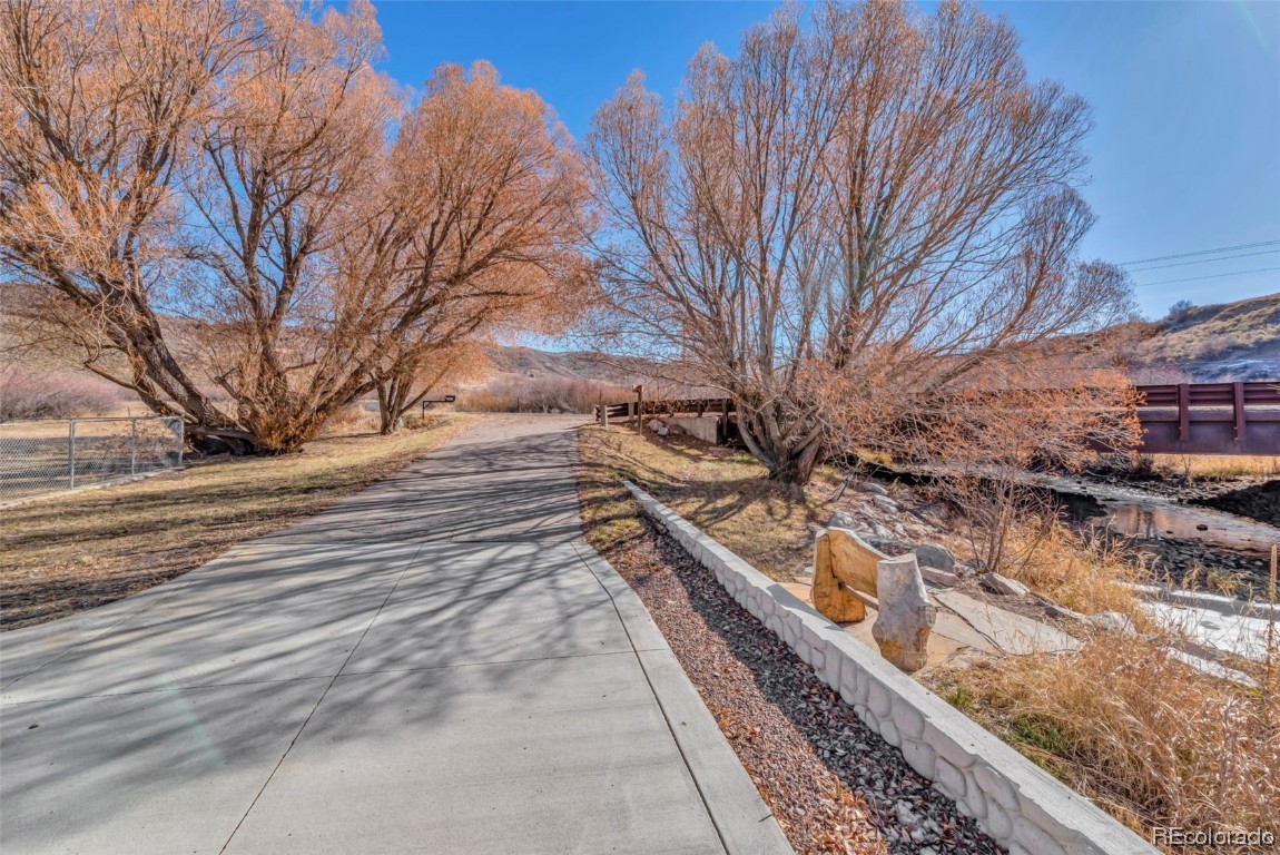 33425 County Road 33