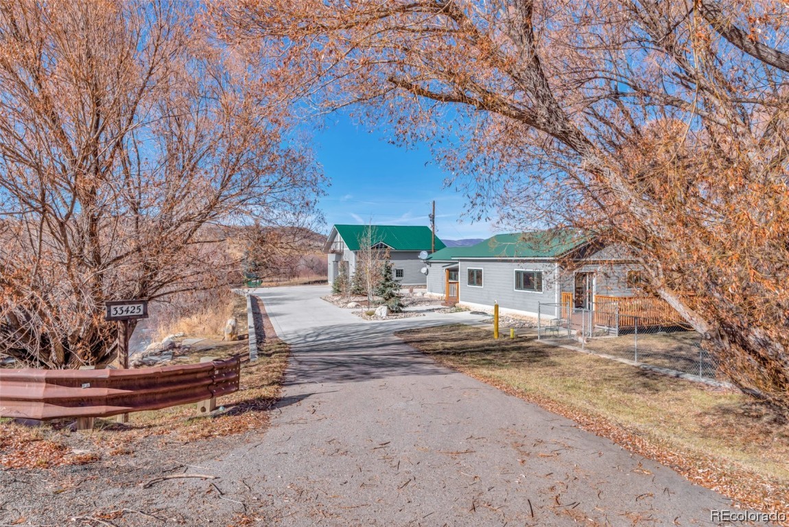 33425 County Road 33