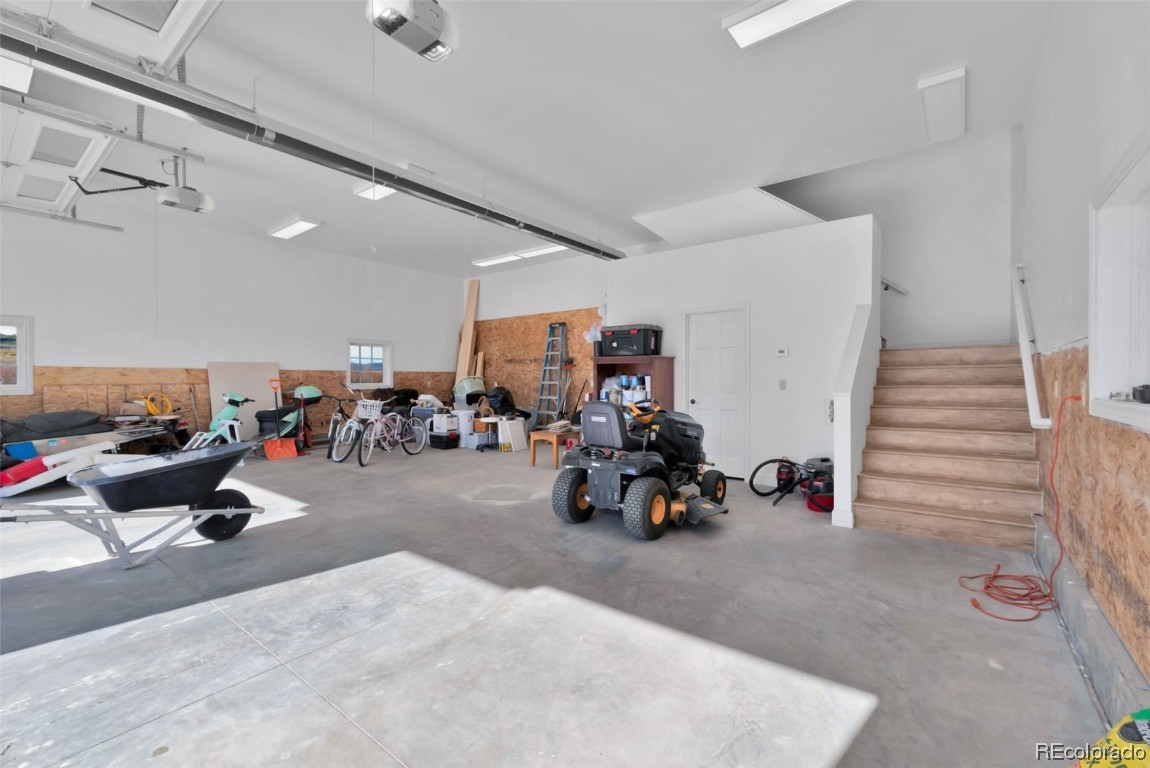 33425 County Road 33