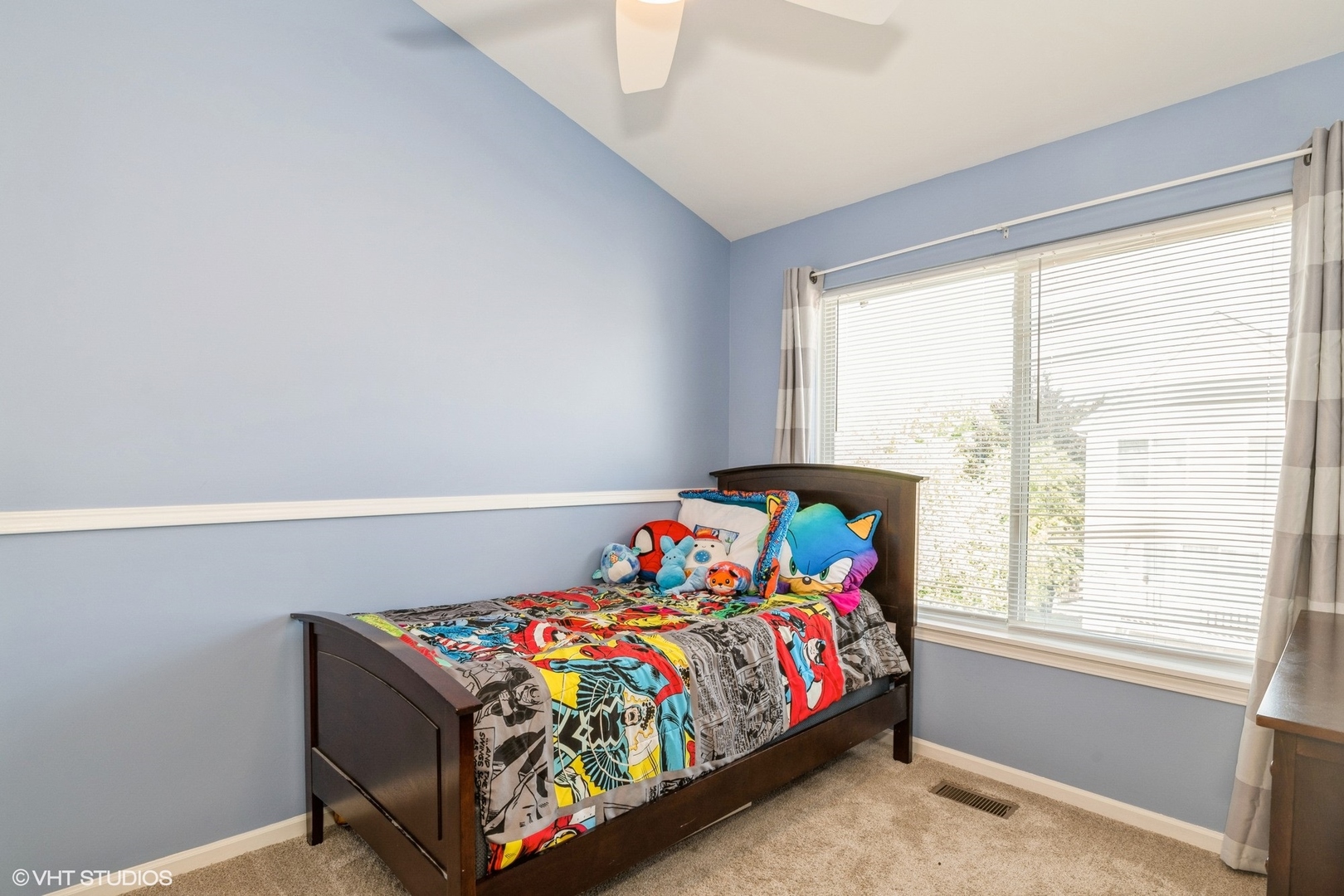 845 Essex Circle