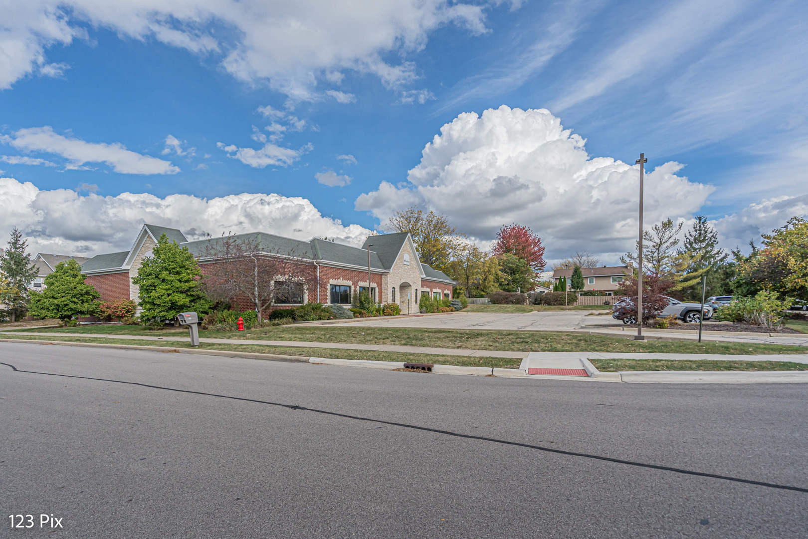 625 N Bridgeport Terrace