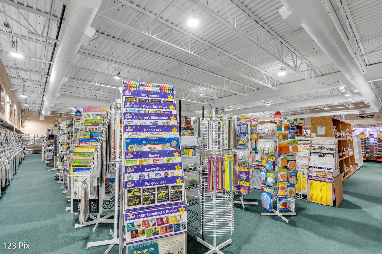 625 N Bridgeport Terrace