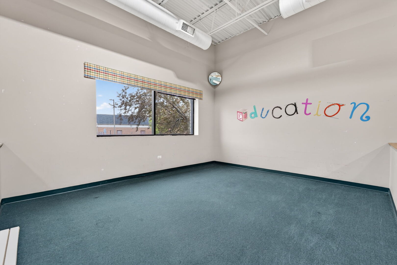 625 N Bridgeport Terrace