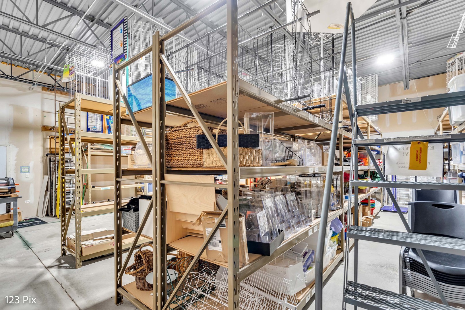 625 N Bridgeport Terrace