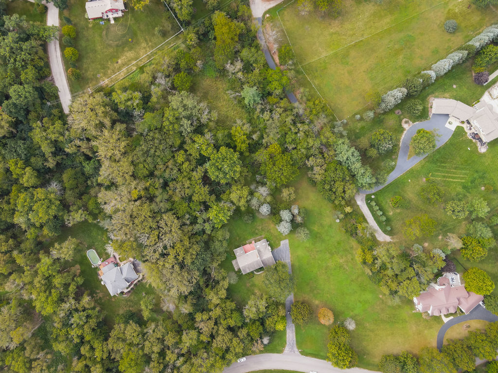 7021 Foxfire Drive