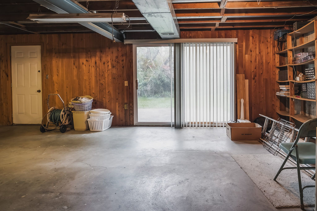 7021 Foxfire Drive