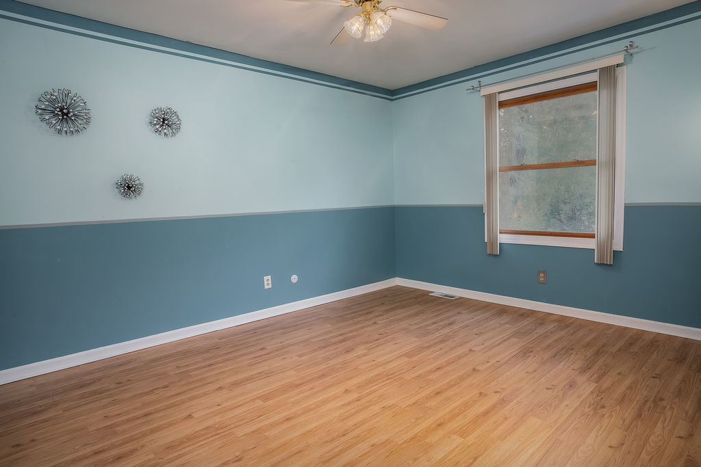7021 Foxfire Drive
