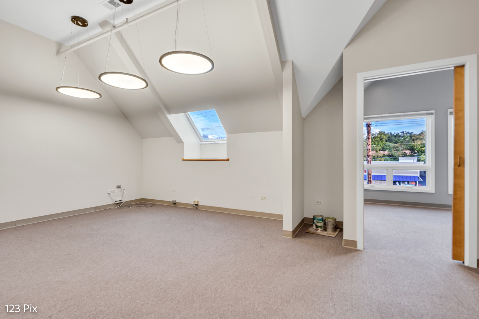 200 N Northwest Highway Unit: 301