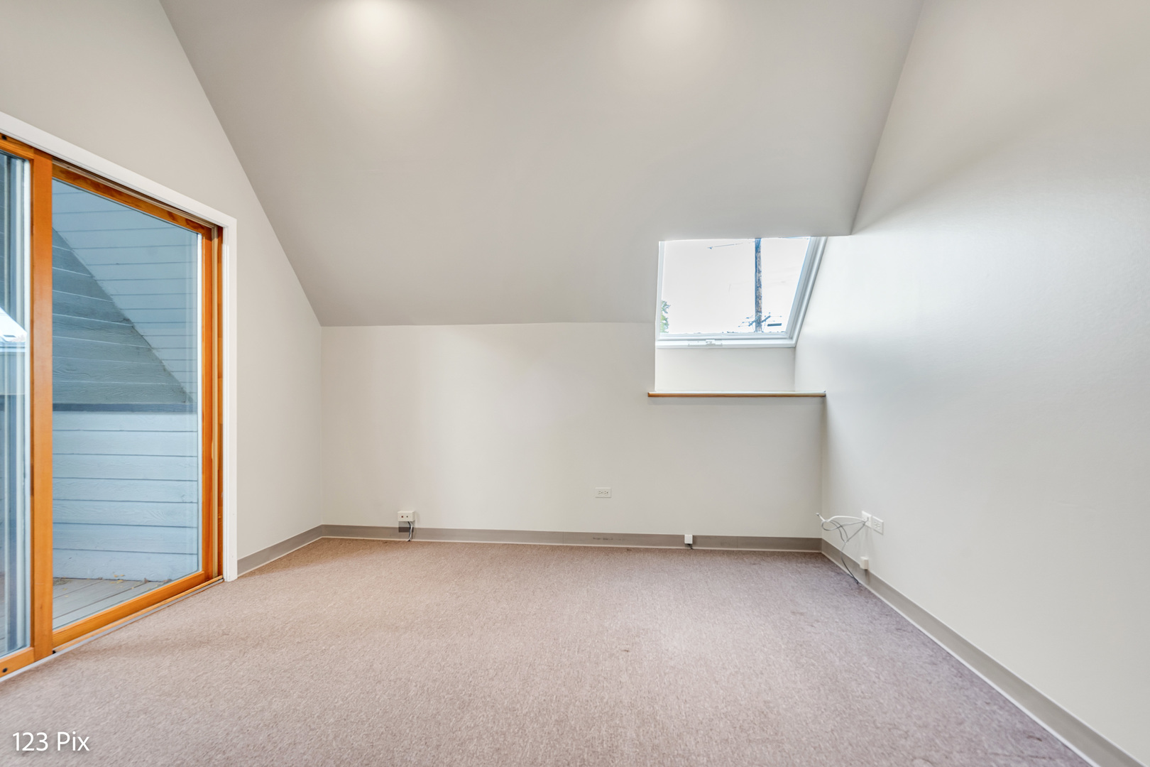 200 N Northwest Highway Unit: 301