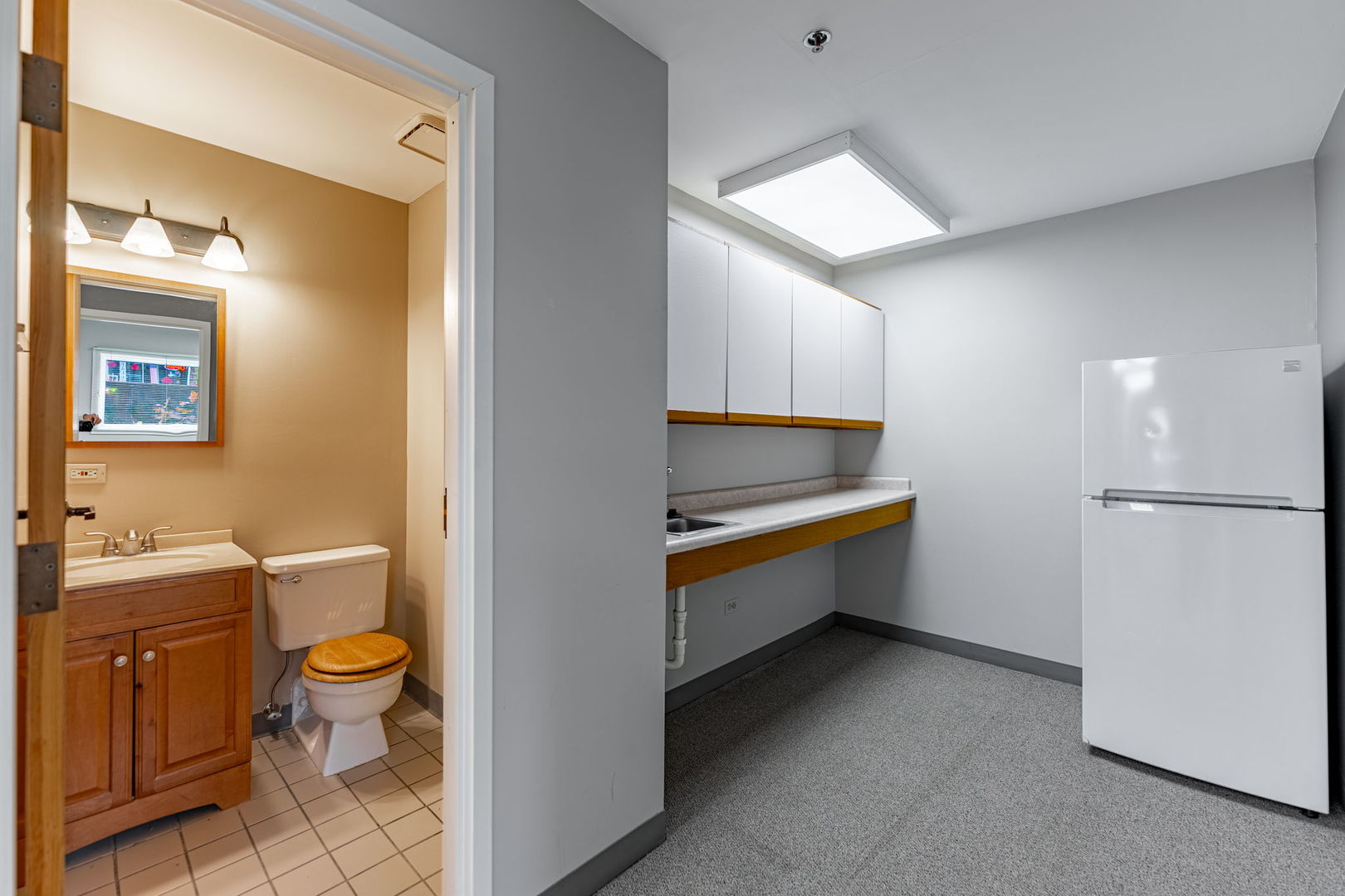 200 N Northwest Highway Unit: 101