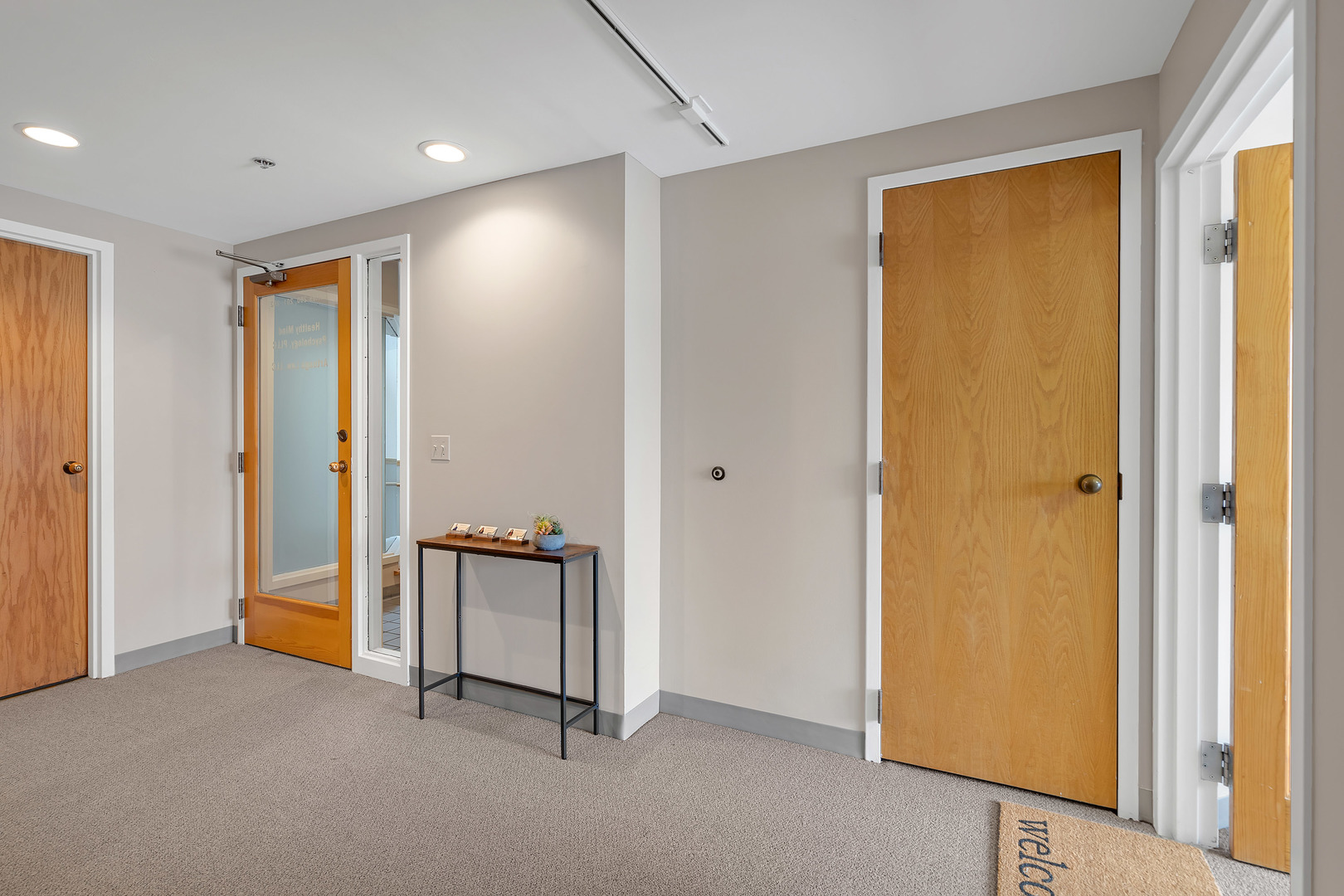 200 N Northwest Highway Unit: 202