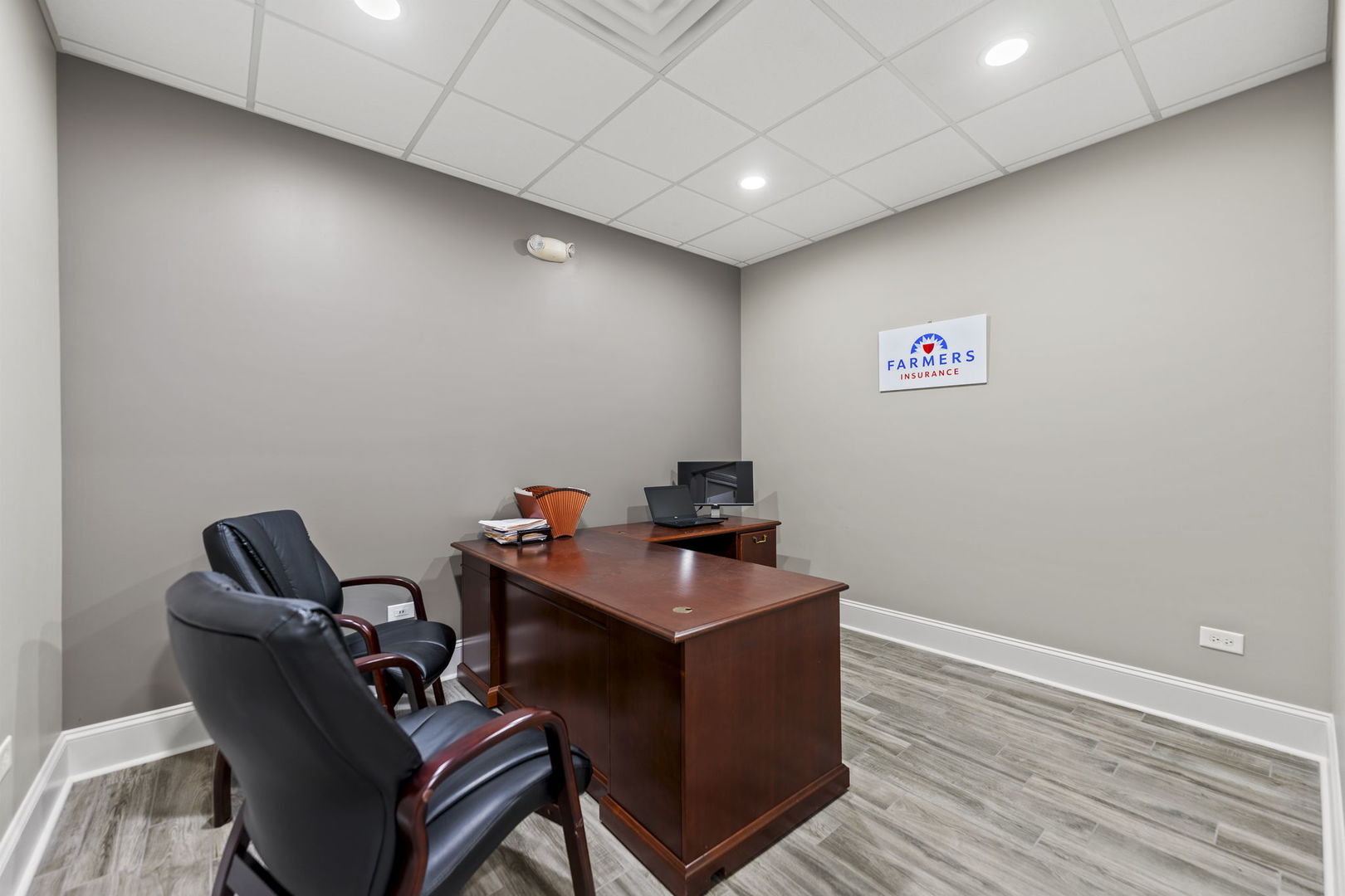 850 S Mchenry Avenue Unit: B