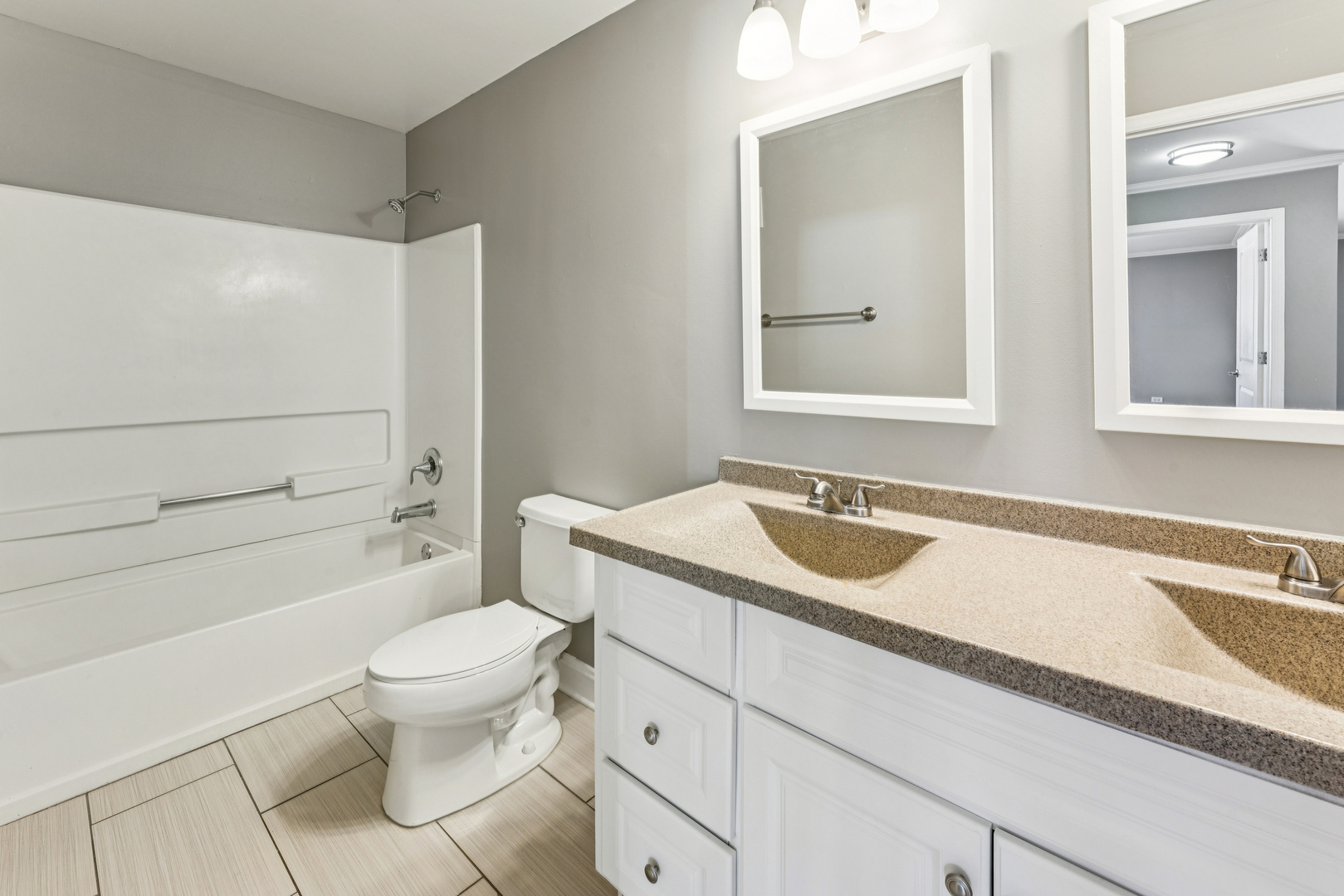 1613 Silverstone Drive Unit: 1613