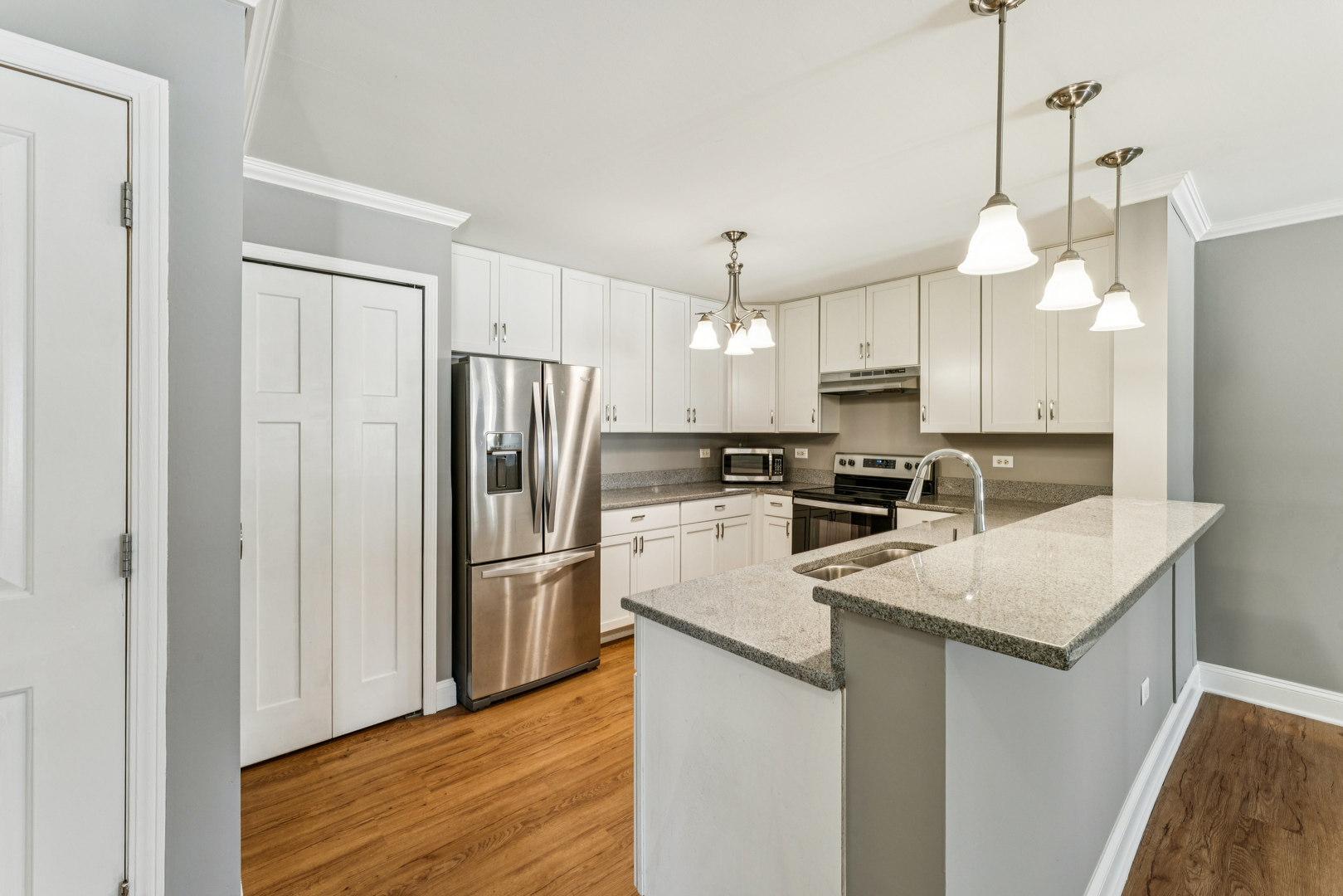 1613 Silverstone Drive Unit: 1613