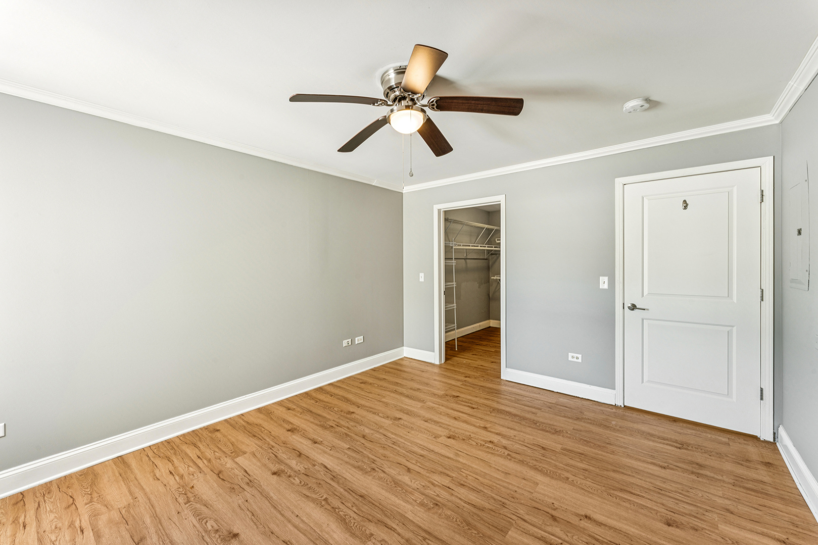 1613 Silverstone Drive Unit: 1613