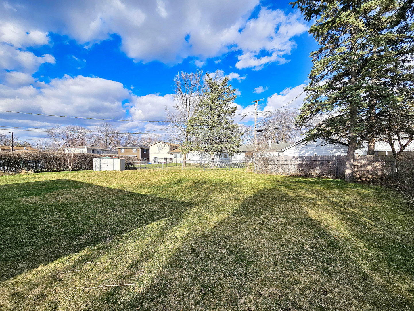 357 N PIONEER Drive