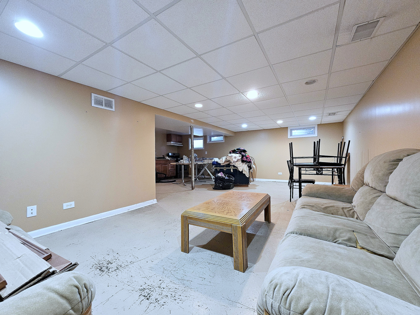 357 N PIONEER Drive