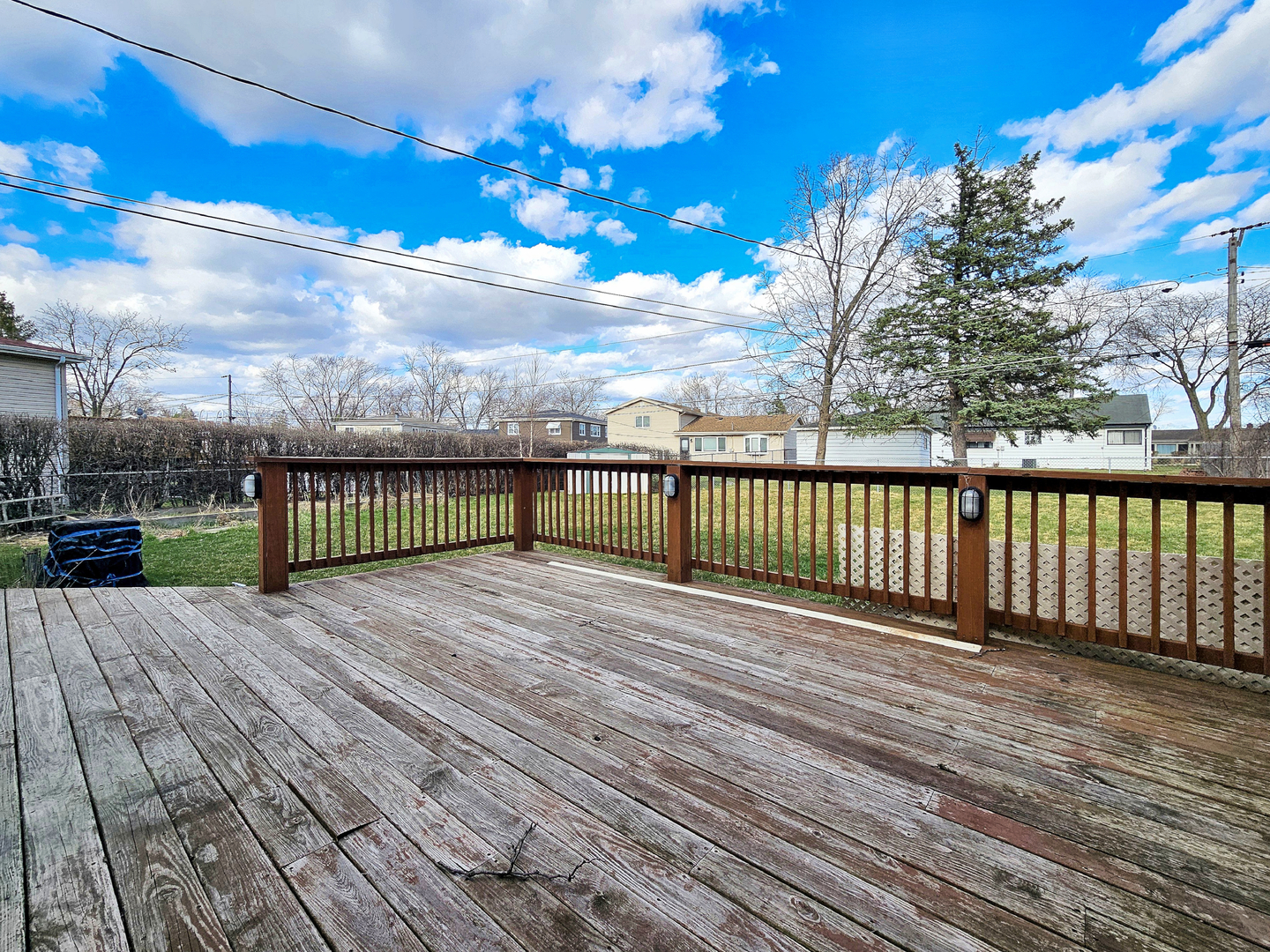 357 N PIONEER Drive