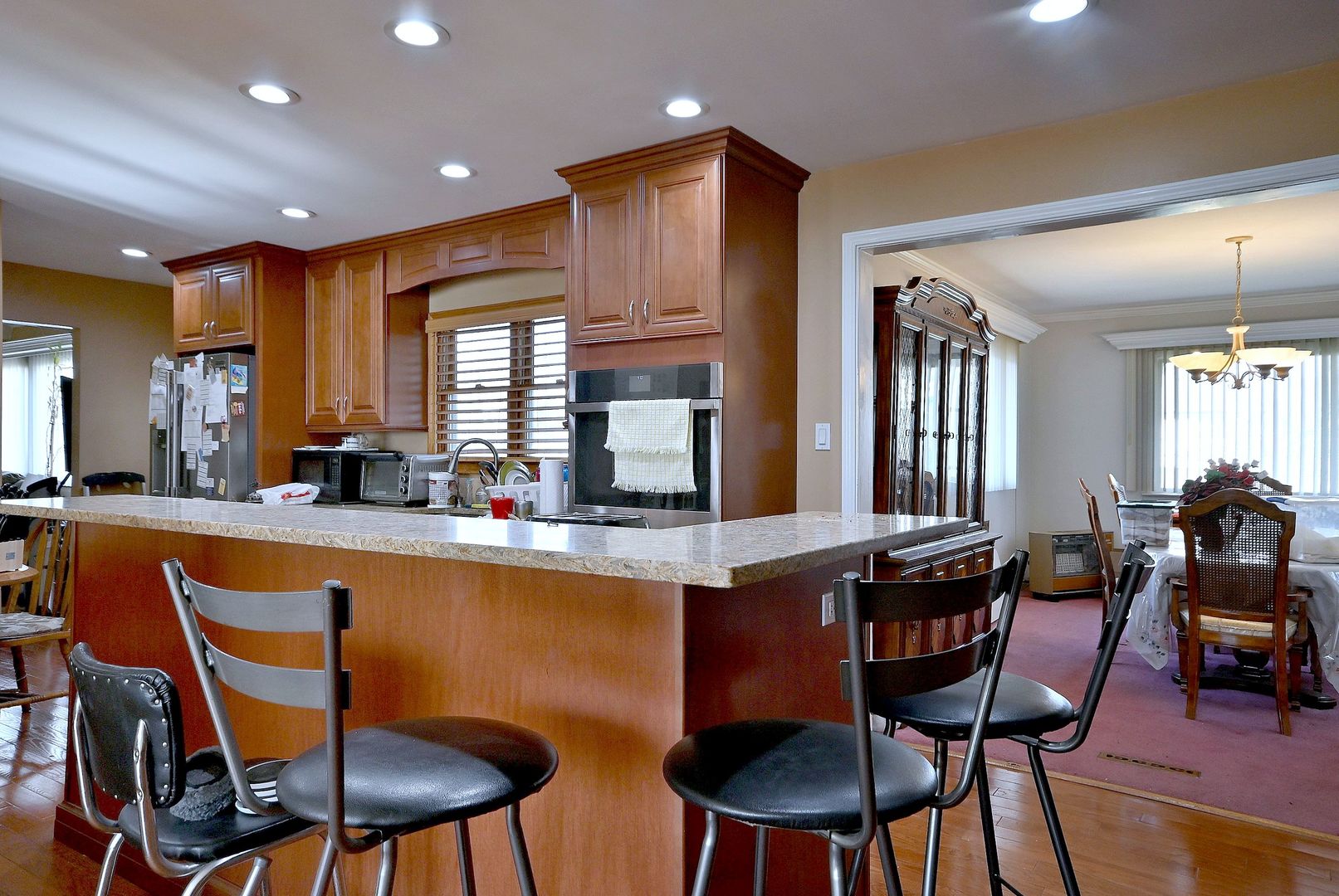 357 N PIONEER Drive