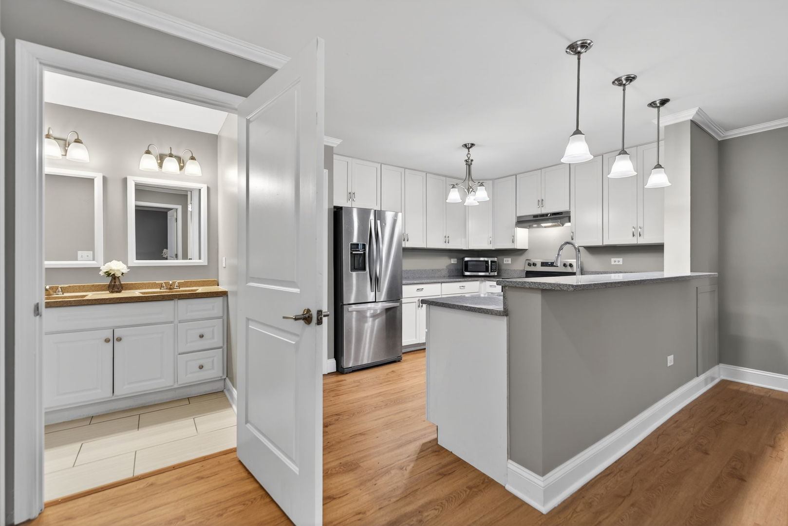 1613 Silverstone Drive Unit: 1613