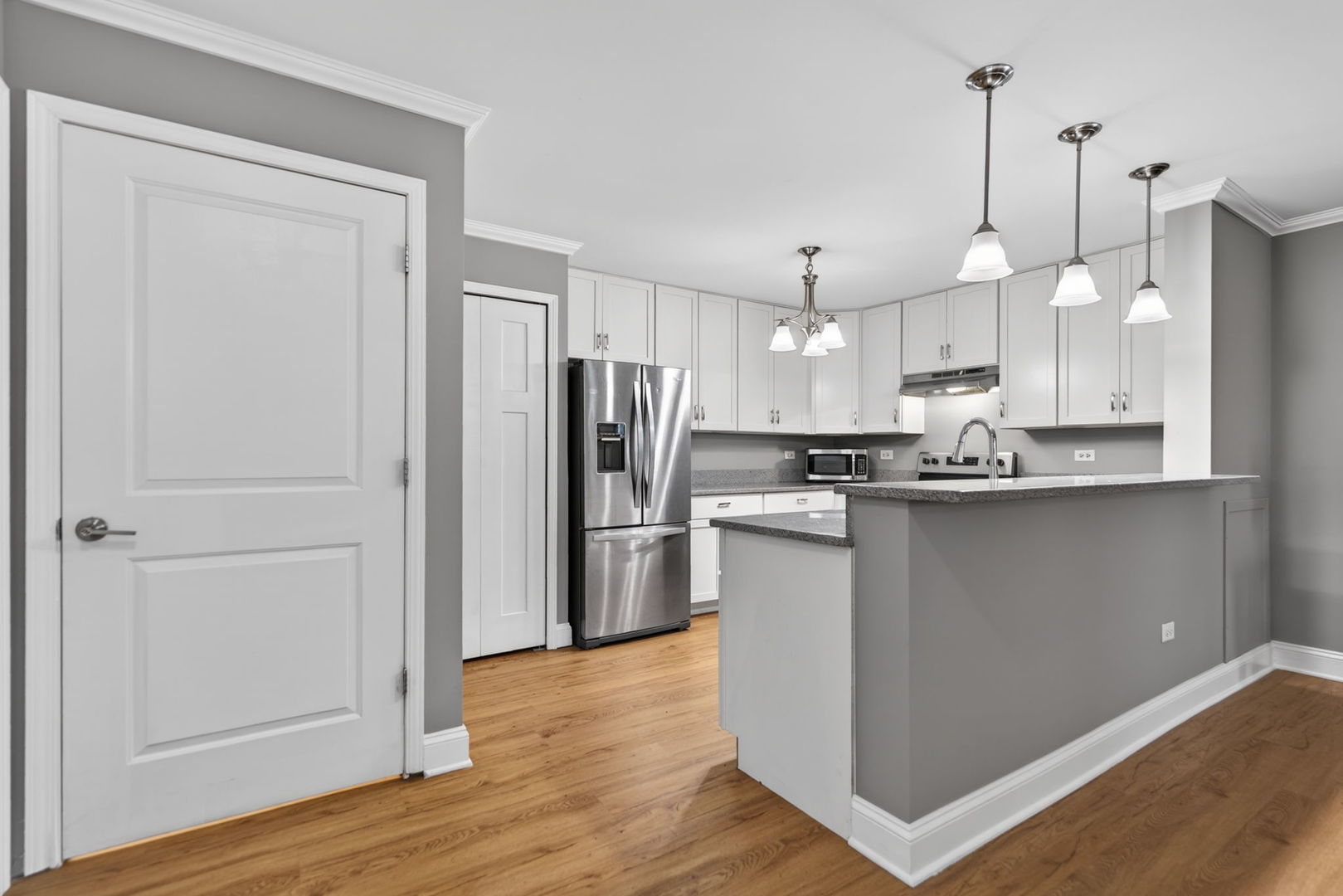 1613 Silverstone Drive Unit: 1613