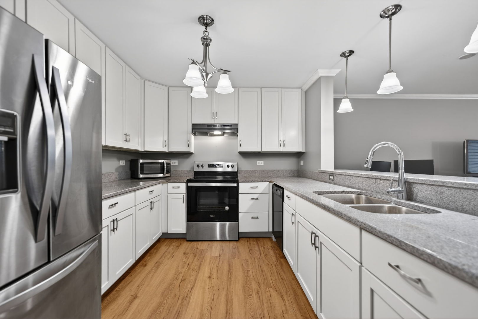 1613 Silverstone Drive Unit: 1613