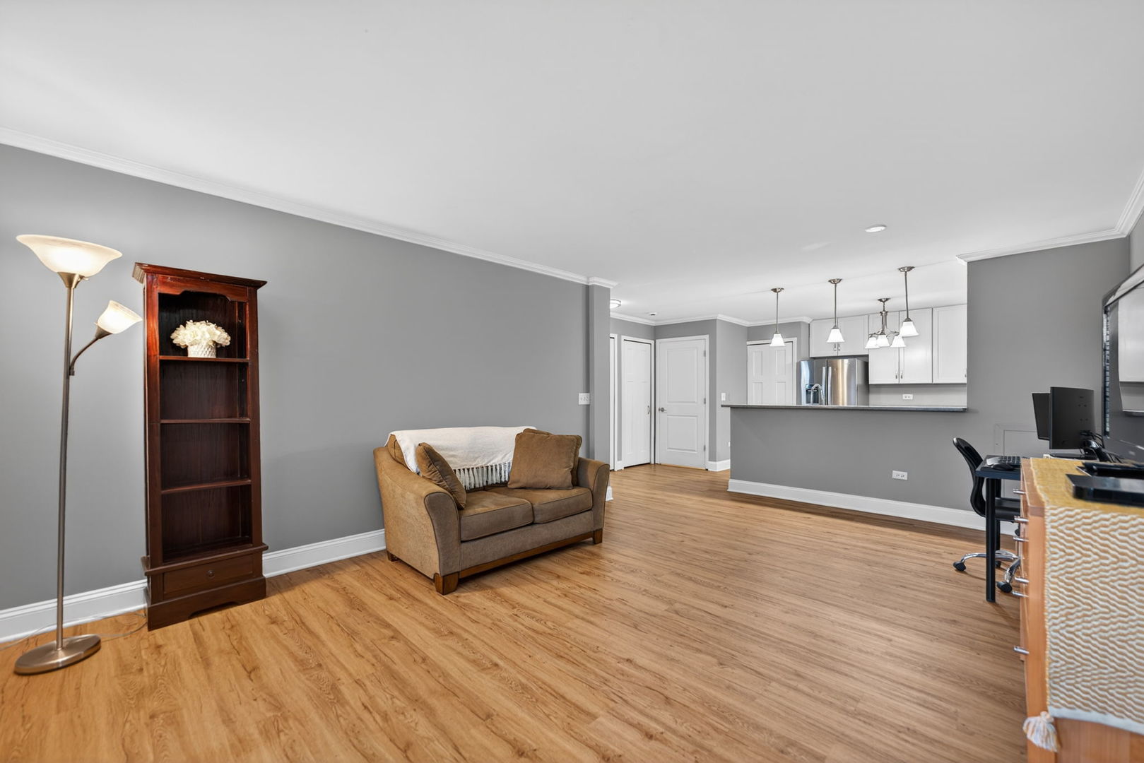 1613 Silverstone Drive Unit: 1613