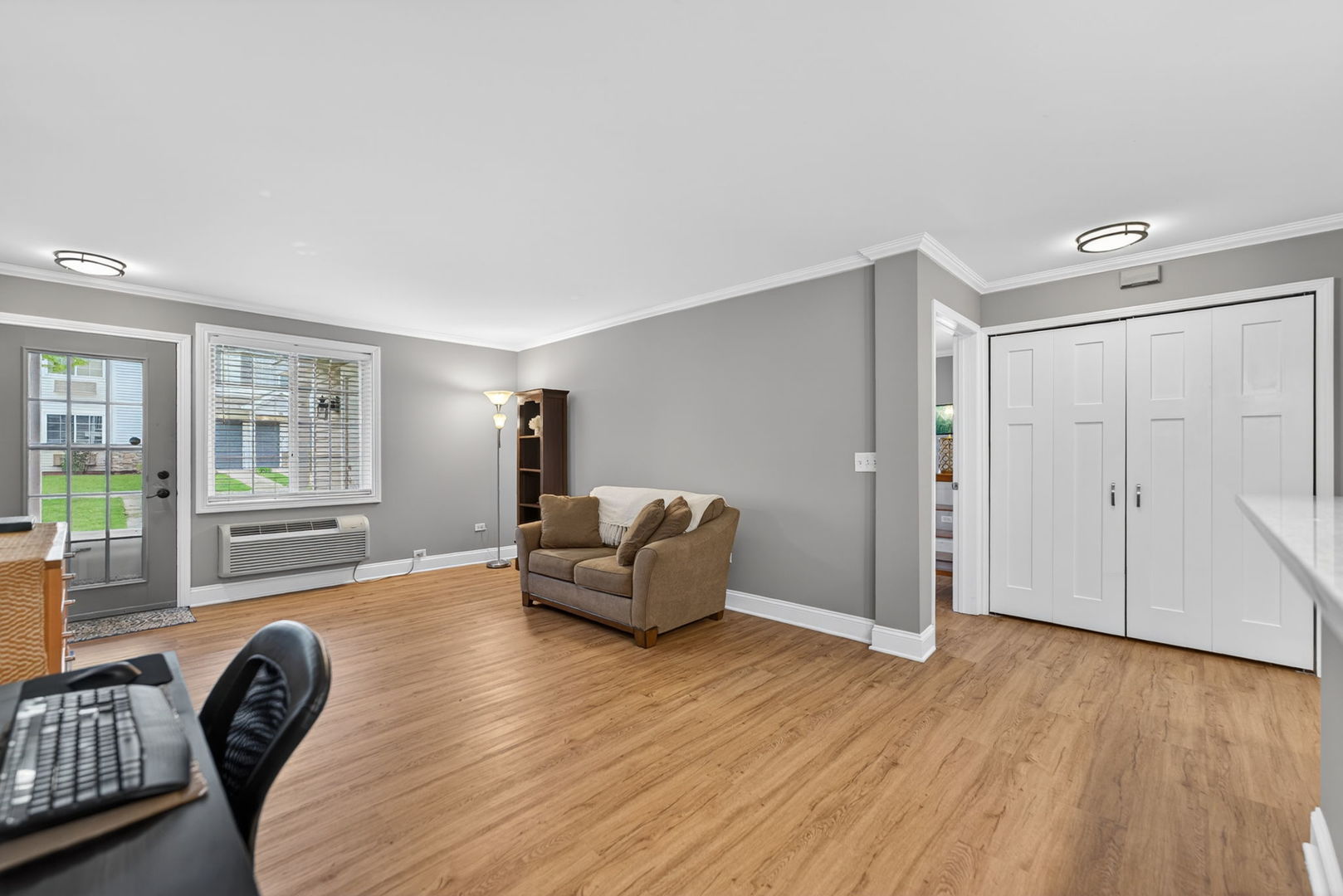 1613 Silverstone Drive Unit: 1613