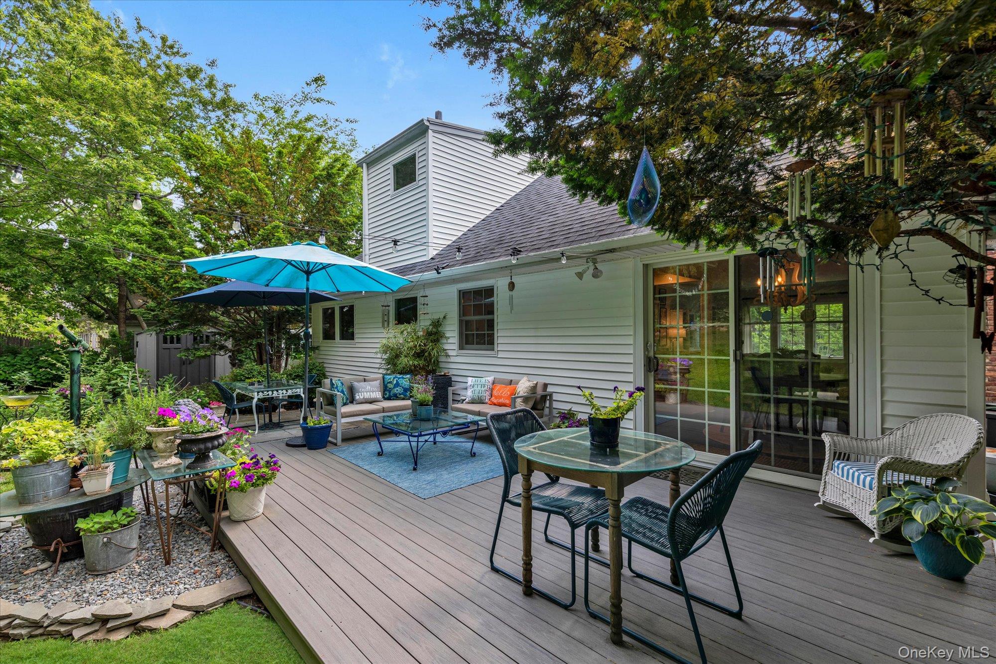 5 Gaines Place
