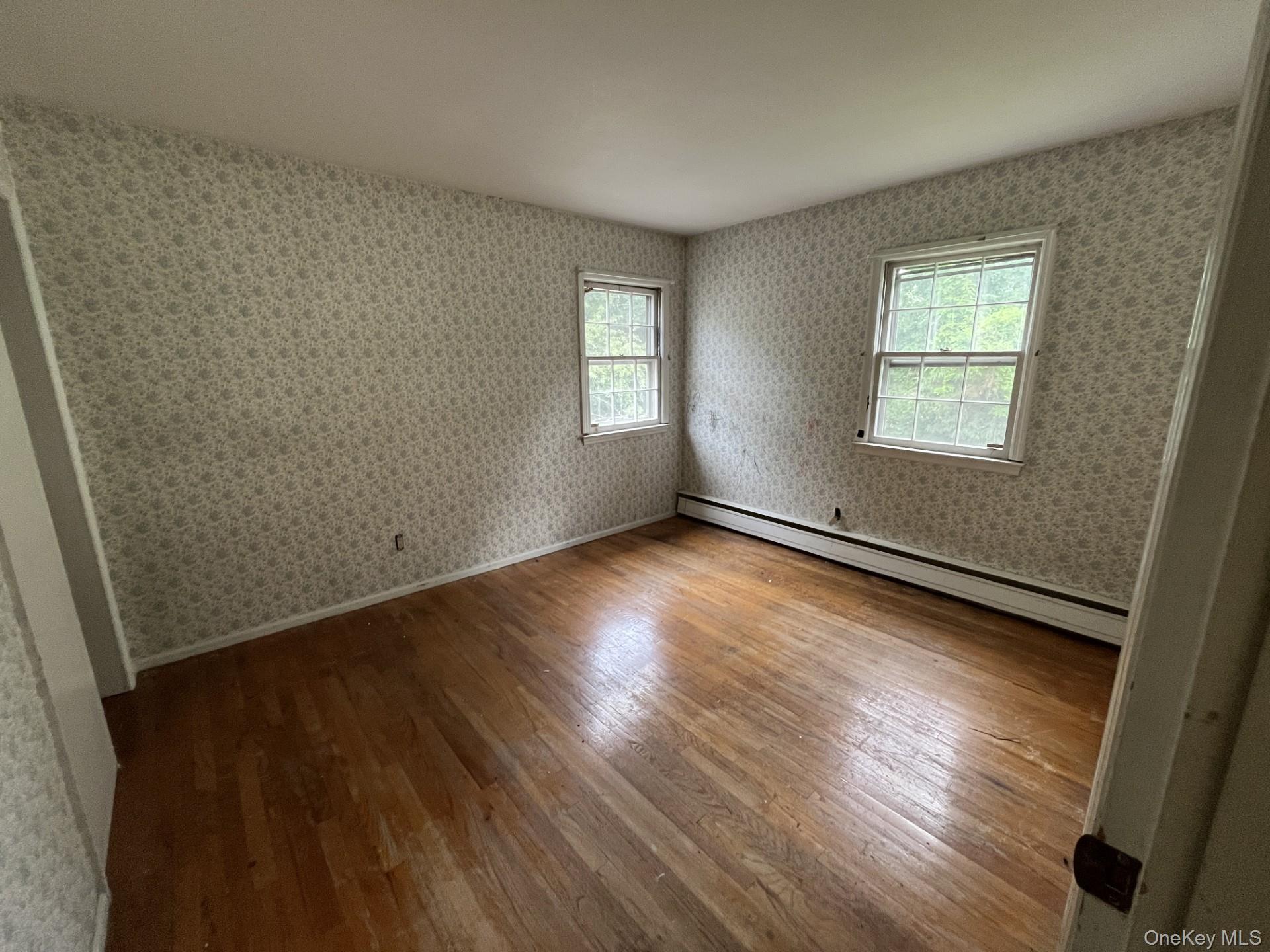 8 Bay Place