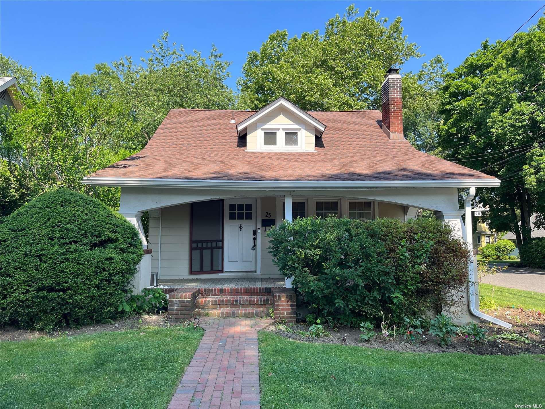 25 Willow Avenue