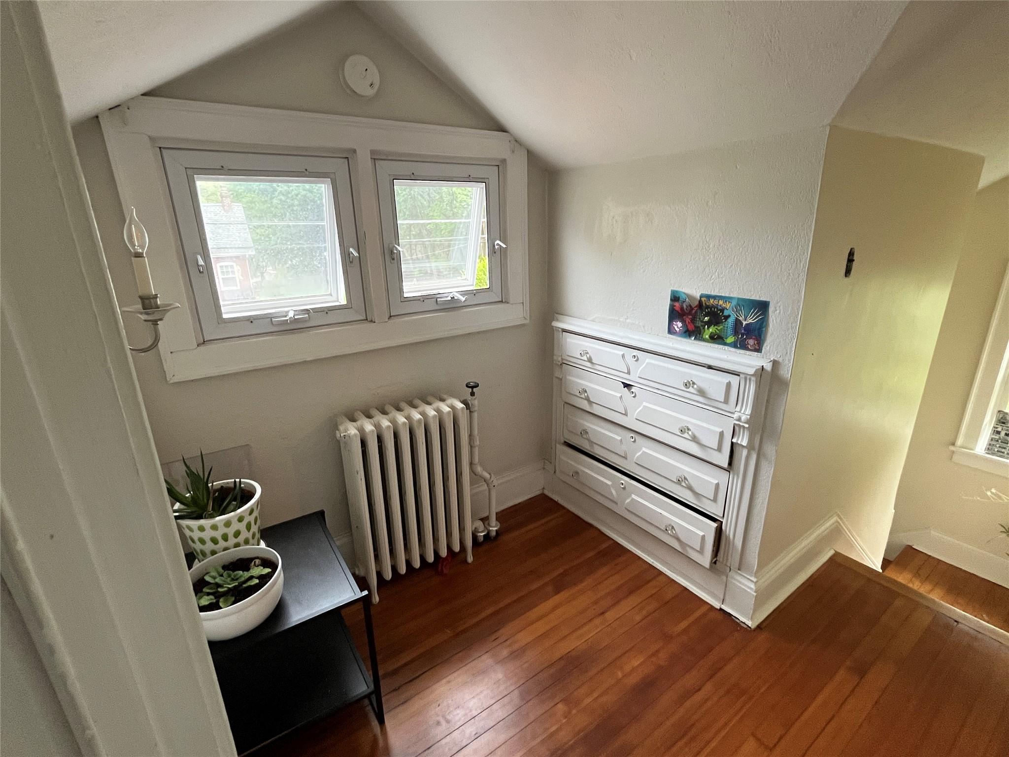 25 Willow Avenue