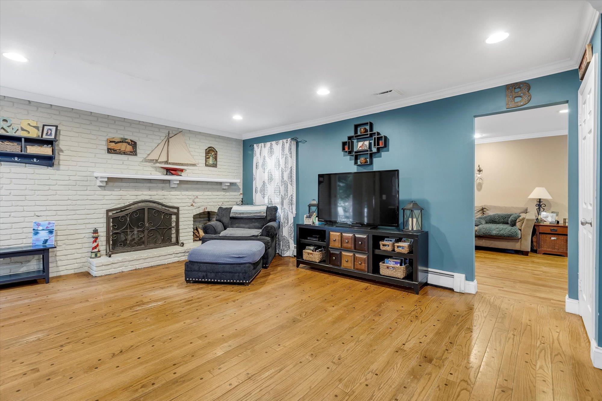 31A Nevinwood Place