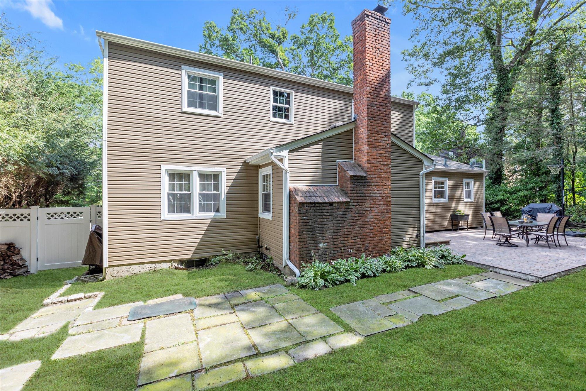 31A Nevinwood Place