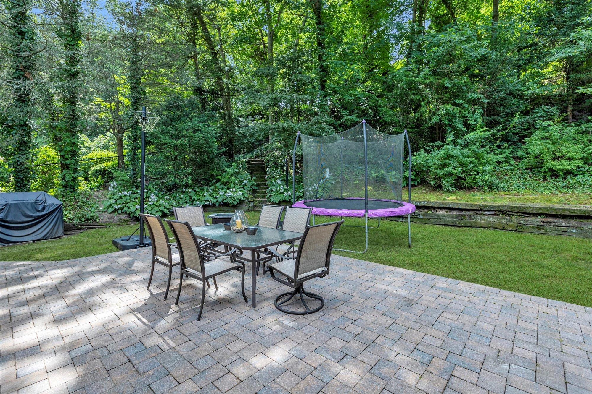 31A Nevinwood Place
