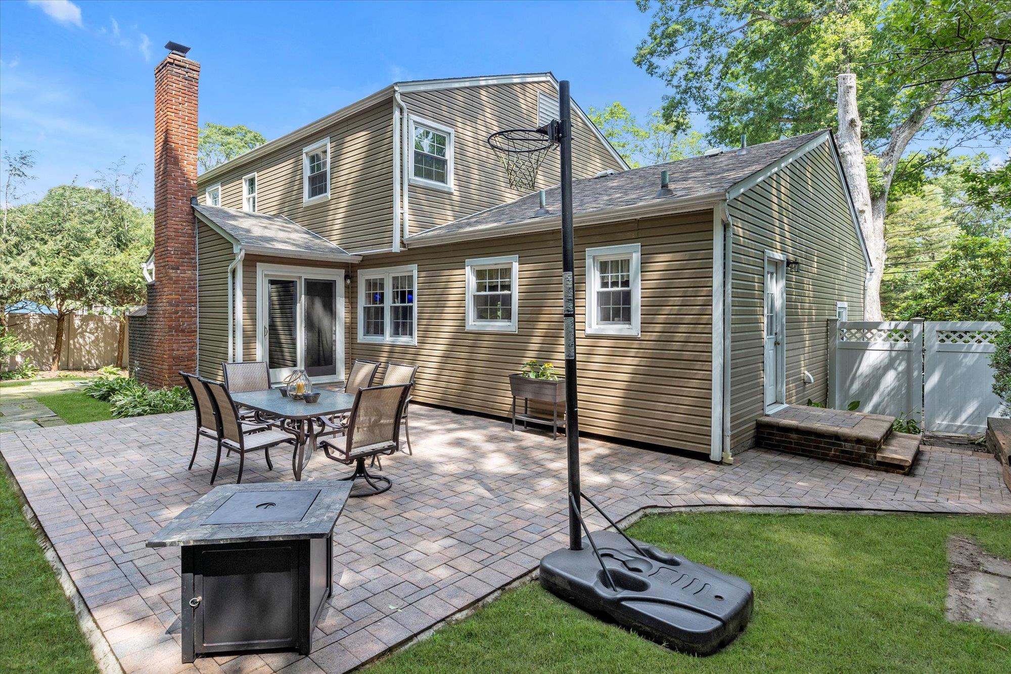 31A Nevinwood Place