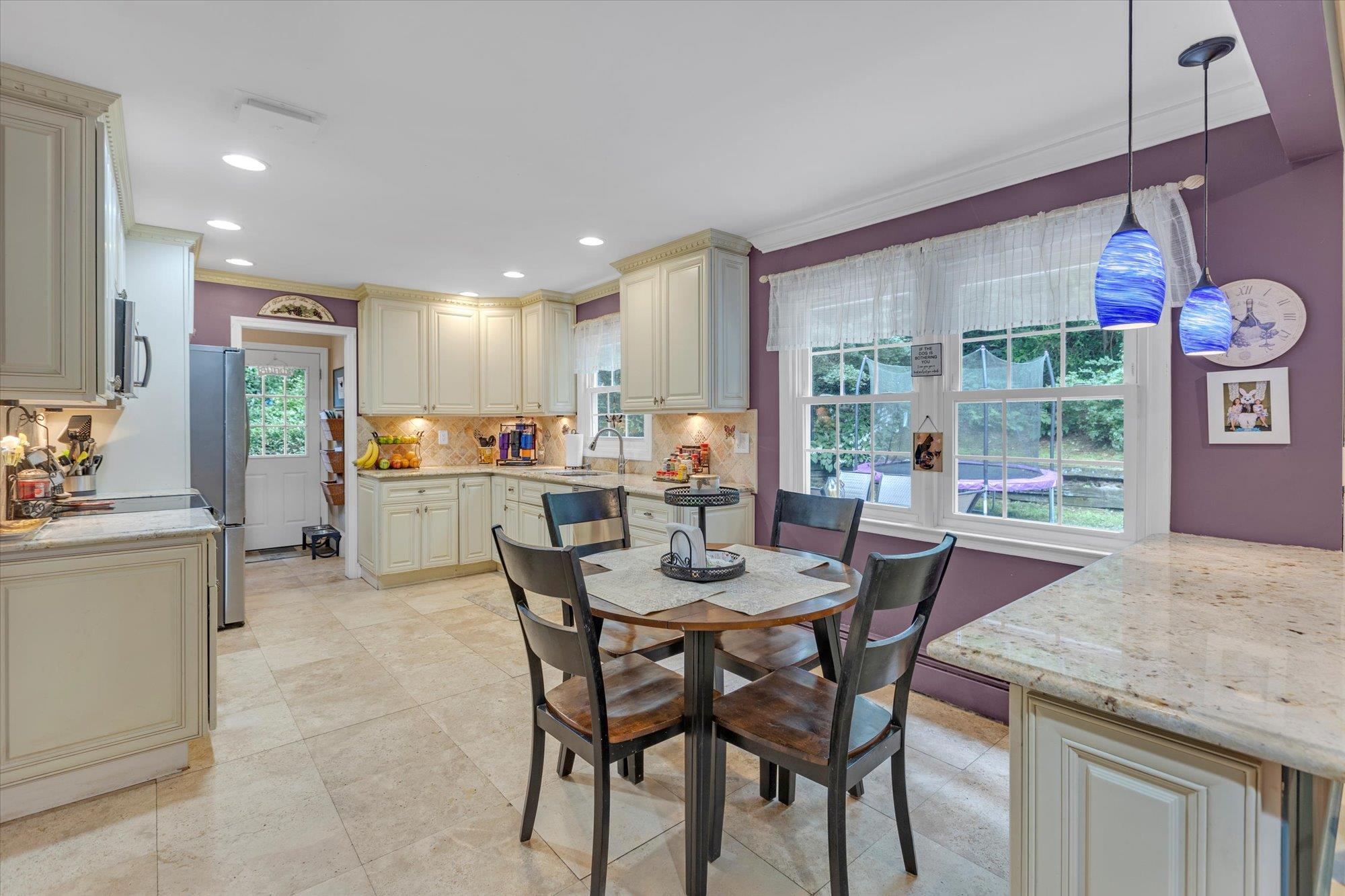 31A Nevinwood Place