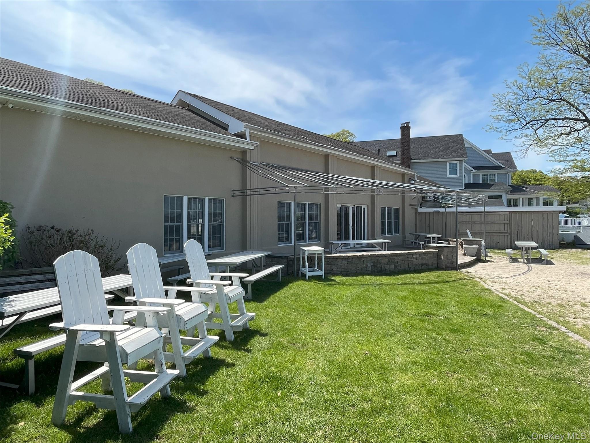 1014 Washington Drive